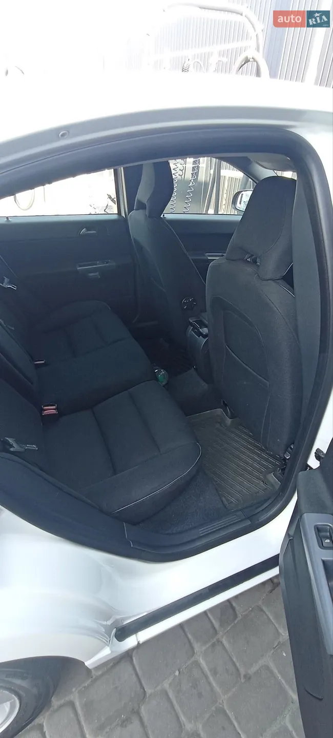 2012 Volvo S40 - мініатюра 9