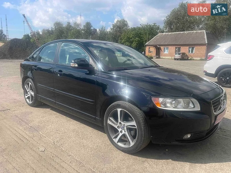 Volvo S40 2012