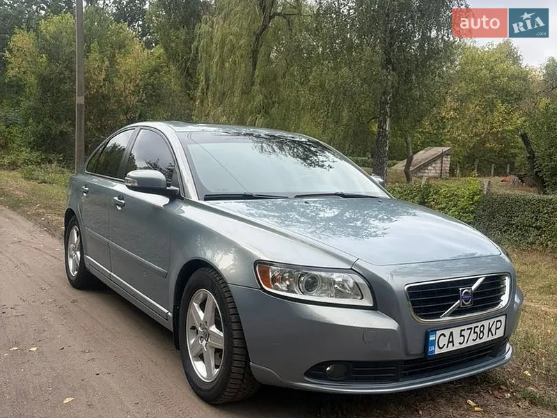Volvo S40