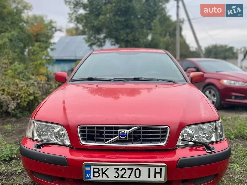 Volvo S40