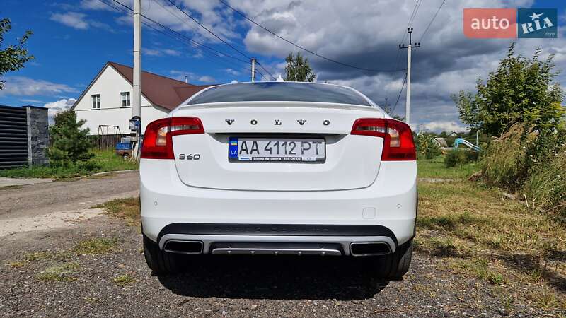 Седан Volvo S60 Cross Country 2017 в Києві фото 4 Седан Volvo S60 Cross Country 2017 в Києві