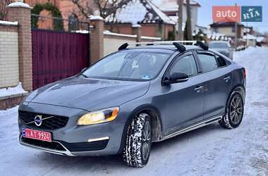 Седан Volvo S60 Cross Country 2017 в Житомире