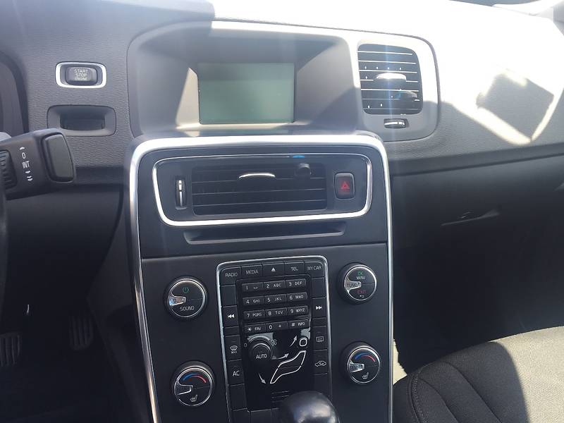 Седан Volvo S60 2011 в Днепре