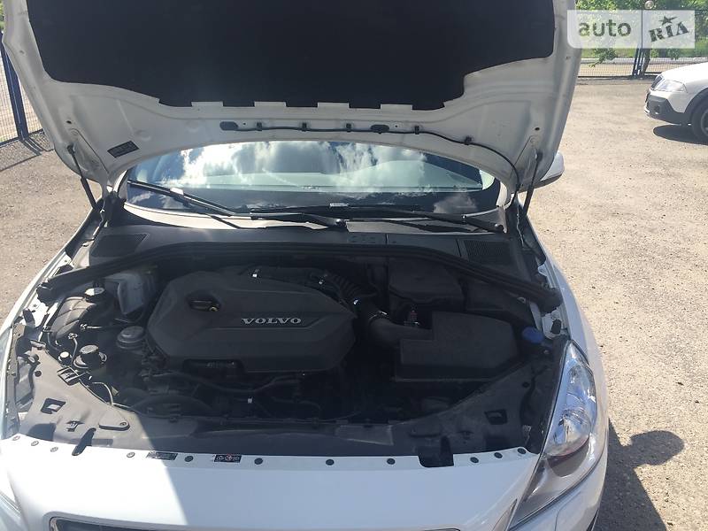 Седан Volvo S60 2011 в Днепре