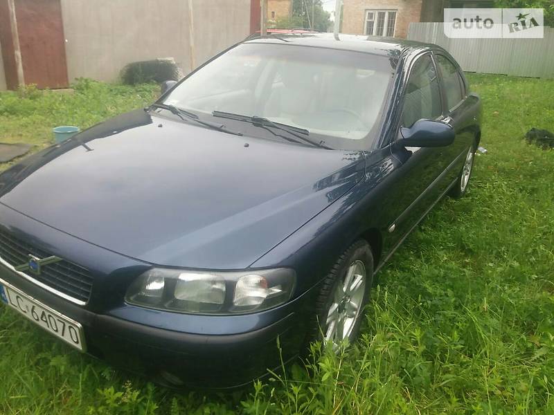 Volvo S60 2001 року