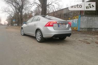 Седан Volvo S60 2011 в Житомире