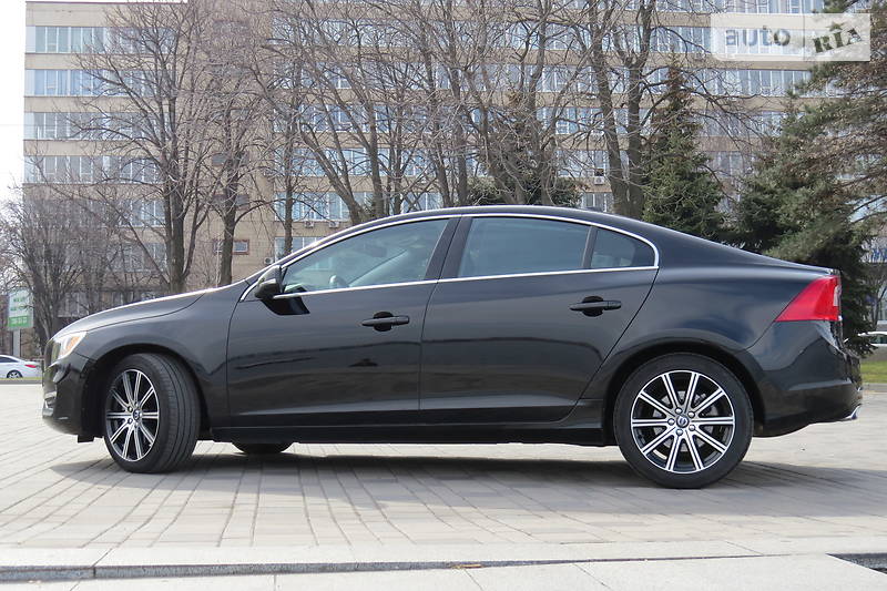 Седан Volvo S60 2017 в Дніпрі