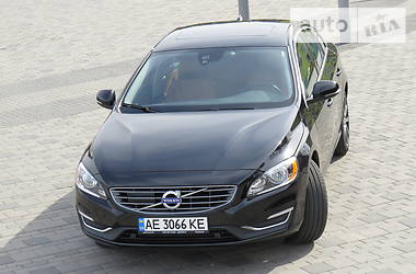 Седан Volvo S60 2017 в Днепре