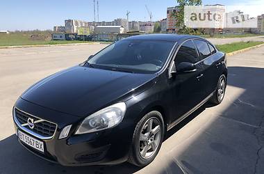 Седан Volvo S60 2011 в Херсоні