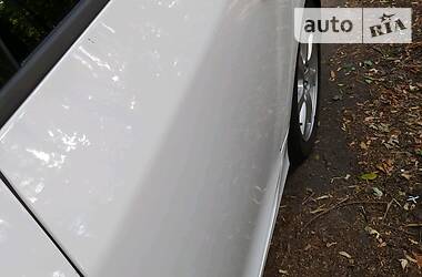 Седан Volvo S60 2012 в 