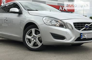 Седан Volvo S60 2011 в 