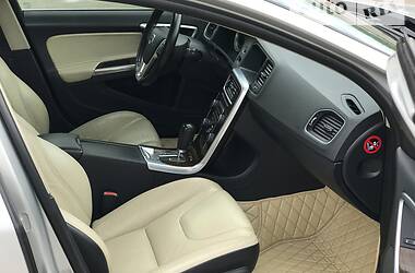 Седан Volvo S60 2011 в 