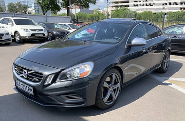 Седан Volvo S60 2012 в Киеве