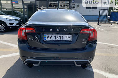 Седан Volvo S60 2012 в Киеве