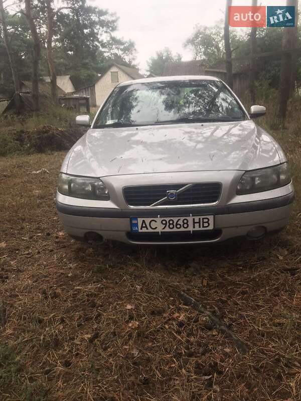 Седан Volvo S60 2003 в Ратным