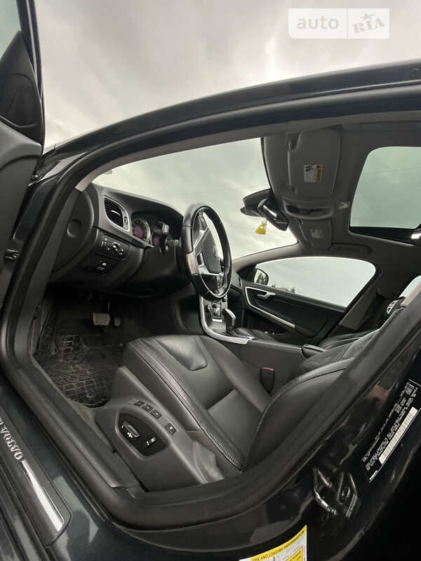 Седан Volvo S60 2013 в Львове фото 20 Седан Volvo S60 2013 в Львове