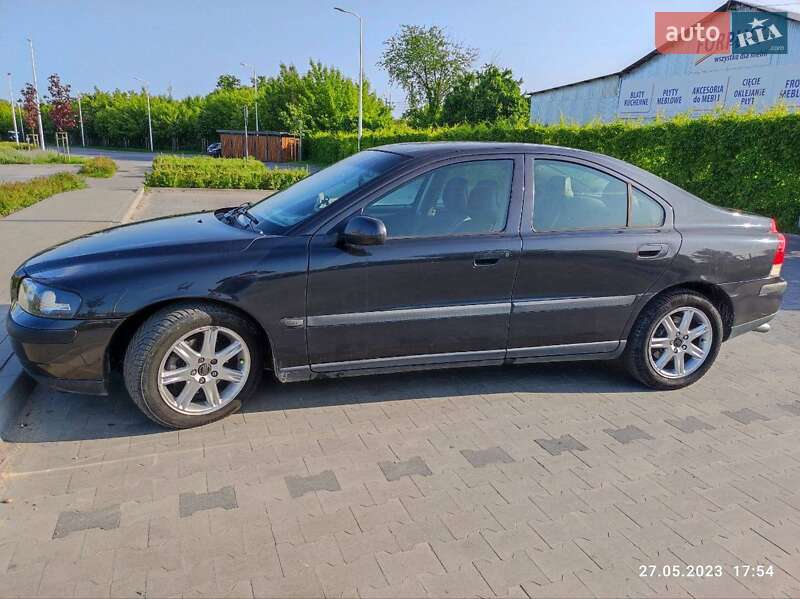Седан Volvo S60 2001 в Львове