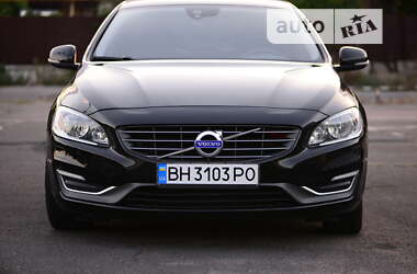 Седан Volvo S60 2015 в Одессе