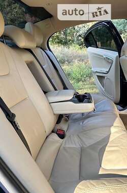 Седан Volvo S60 2012 в 