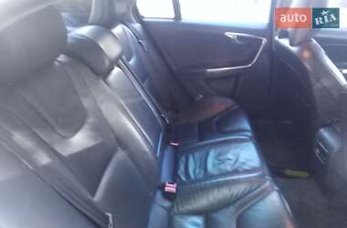 Седан Volvo S60 2013 в 