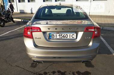 Седан Volvo S60 2016 в Лубнах