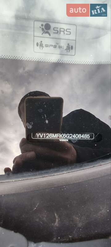 Седан Volvo S60 2016 в Львове