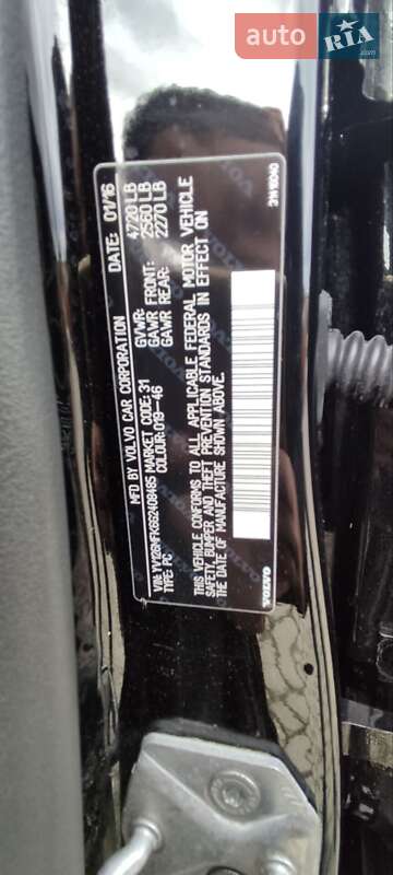 Седан Volvo S60 2016 в Львове