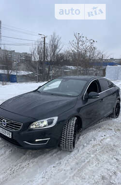 Седан Volvo S60 2014 в Дніпрі