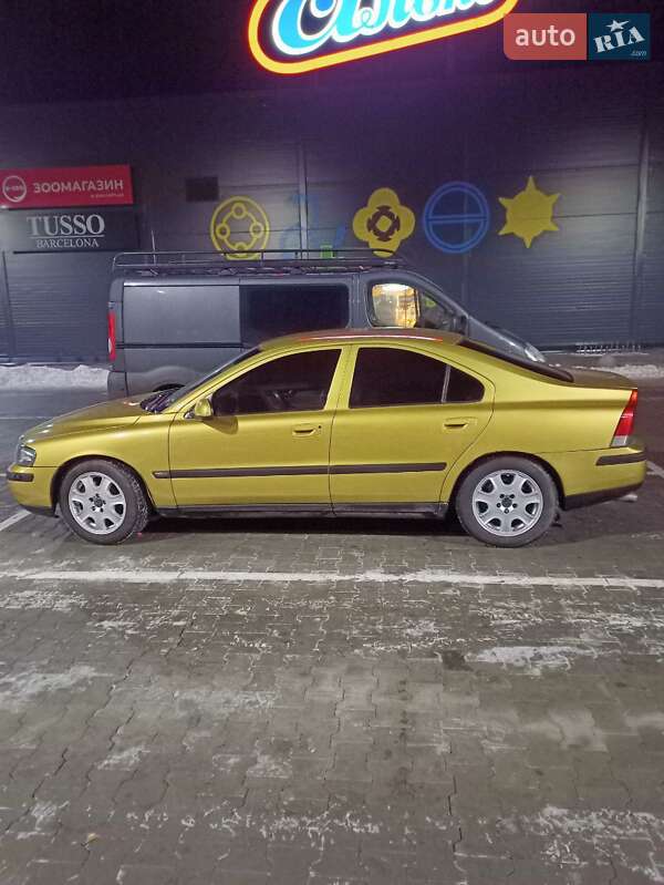 Volvo S60 2001