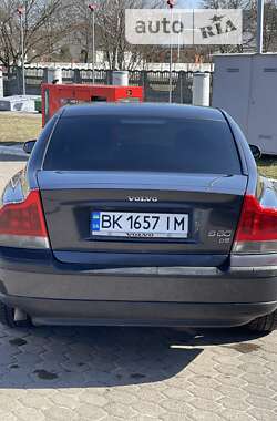Седан Volvo S60 2002 в Луцьку