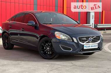 Седан Volvo S60 2011 в Києві