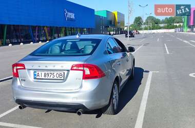 Седан Volvo S60 2013 в Києві
