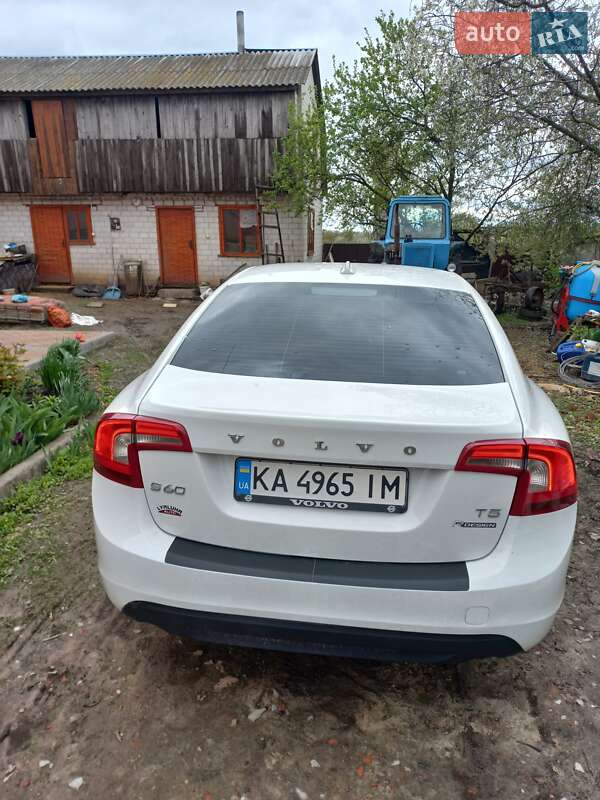 Седан Volvo S60 2012 в Борисполі