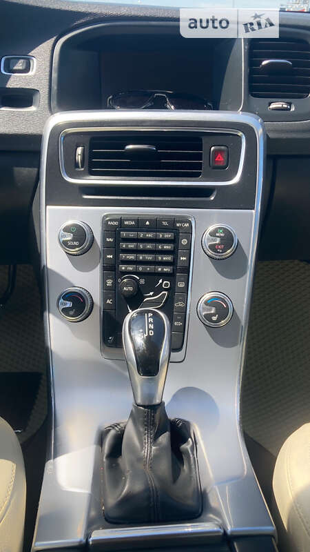 Седан Volvo S60 2017 в Одессе