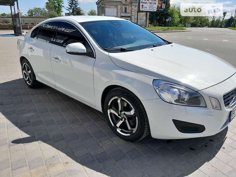 Volvo S60 2011