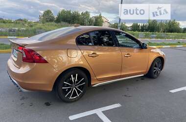 Седан Volvo S60 2013 в Киеве