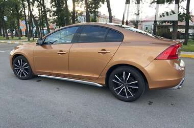 Седан Volvo S60 2013 в Киеве