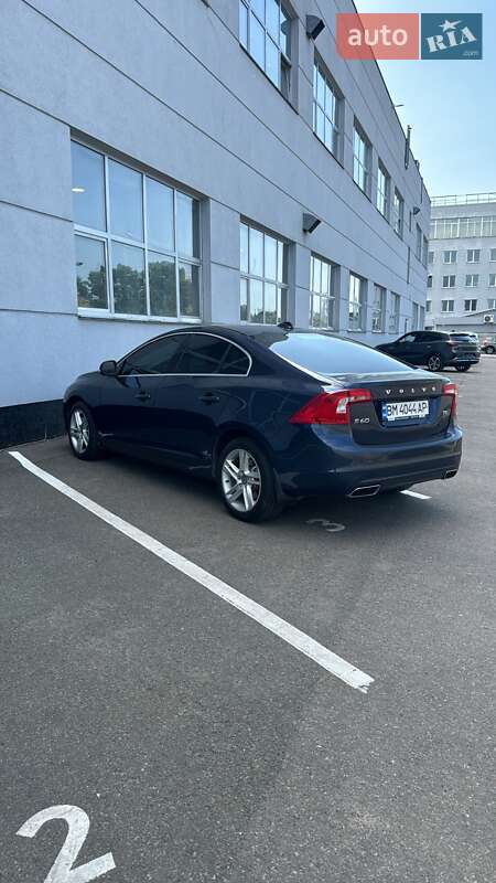 Седан Volvo S60 2013 в Сумах