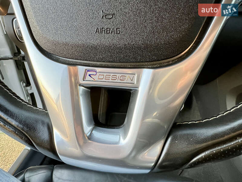 Седан Volvo S60 2015 в Киеве фото 60 Седан Volvo S60 2015 в Киеве