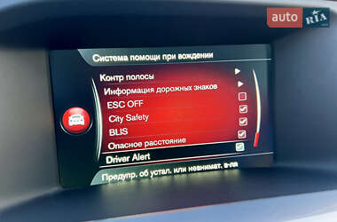 Седан Volvo S60 2015 в 