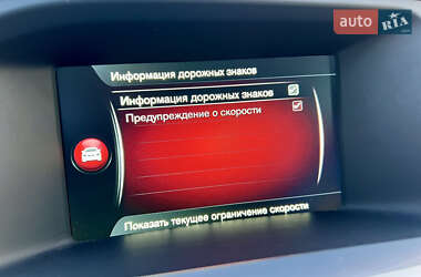 Седан Volvo S60 2015 в 