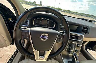 Седан Volvo S60 2014 в Киеве