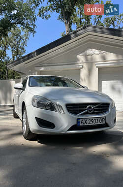 Седан Volvo S60 2011 в Харкові