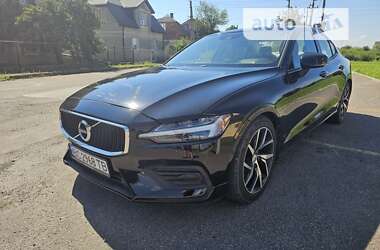 Седан Volvo S60 2019 в Ходореві