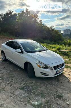 Седан Volvo S60 2011 в Киеве