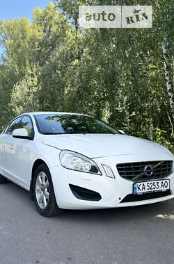 Седан Volvo S60 2012 в Броварах