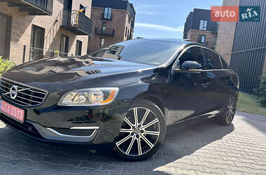 Седан Volvo S60 2017 в Ивано-Франковске