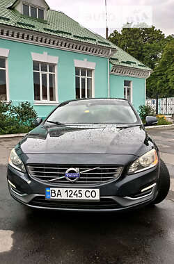 Седан Volvo S60 2013 в Южноукраинске