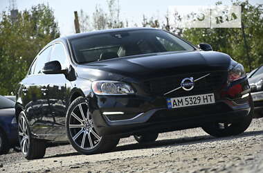 Седан Volvo S60 2016 в Бердичеві