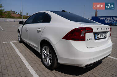 Седан Volvo S60 2013 в Тернополі